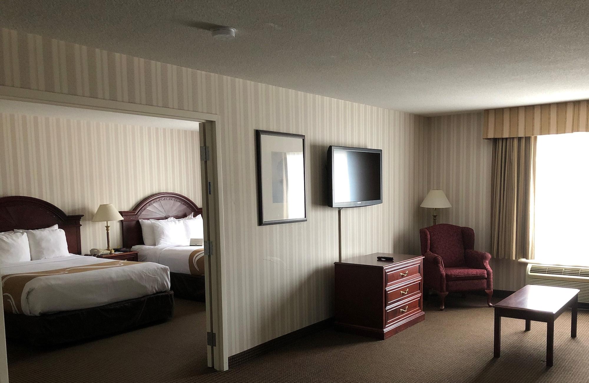 Quality Hotel & Suites Woodstock Dış mekan fotoğraf