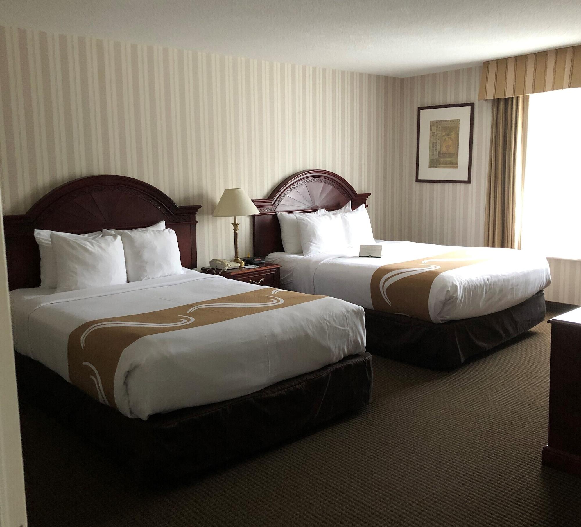 Quality Hotel & Suites Woodstock Dış mekan fotoğraf